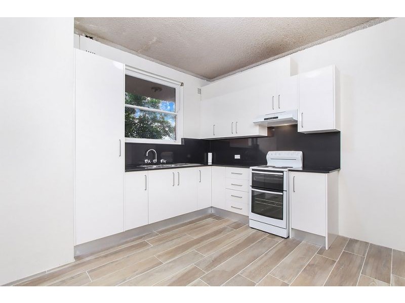 2/75 Noble Street, Allawah NSW 2218