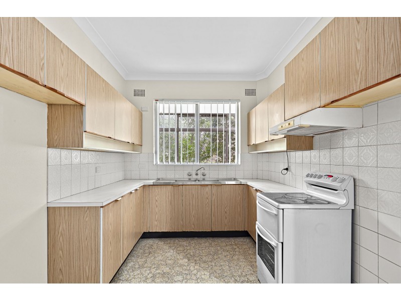 2/17-19 Short Street, Carlton NSW 2218