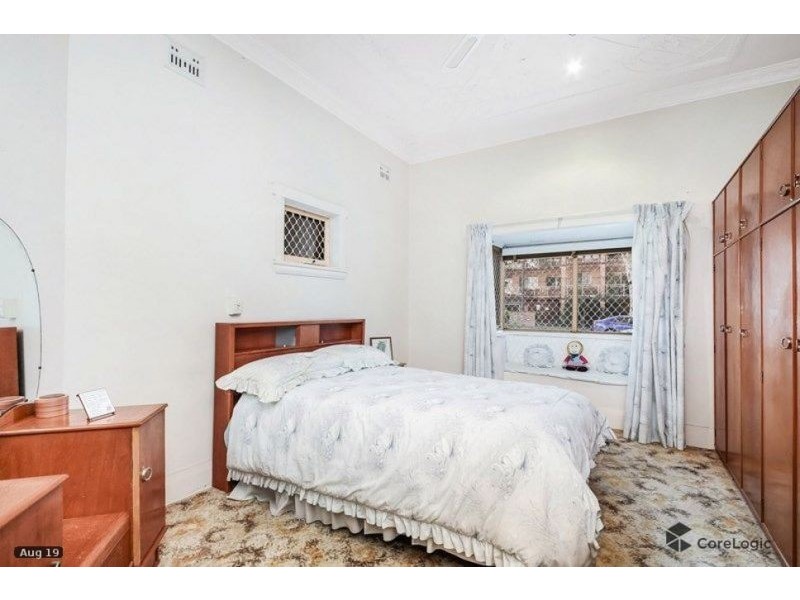 14 Bembridge Street, Carlton NSW 2218