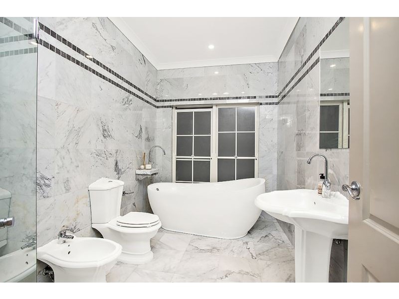 33A Seabrook Avenue, Grays Point NSW 2232