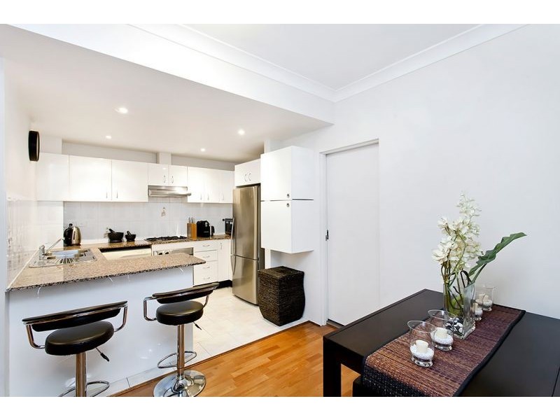 8/2-4 Railway Parade, Kogarah NSW 2217