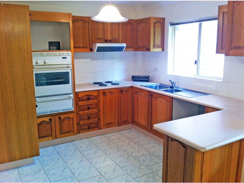 15/14-18 Railway Crescent, Jannali NSW 2226