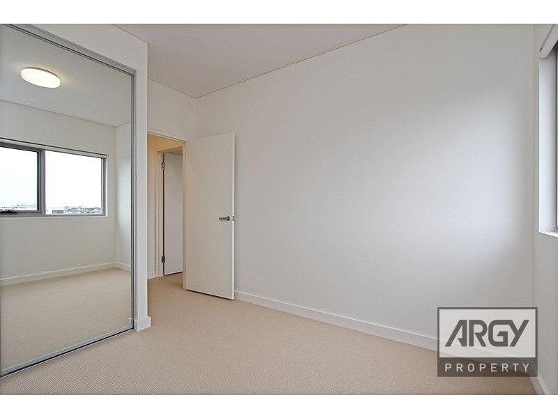 803/41 Hill Road, Wentworth Point NSW 2127