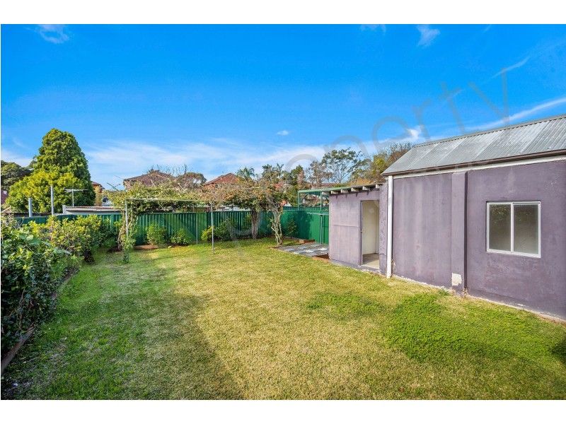 6A Grey Street, Carlton NSW 2218