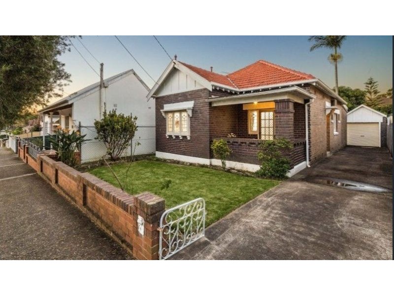 6A Grey Street, Carlton NSW 2218