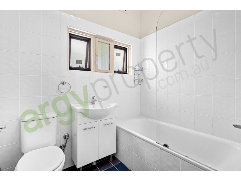 6A Grey Street, Carlton NSW 2218