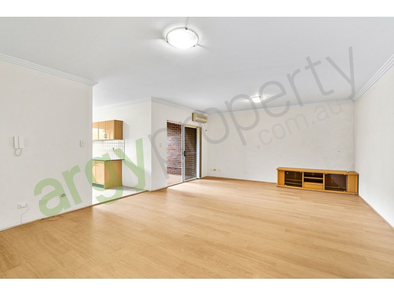 8/42 West Street, Hurstville NSW 2220