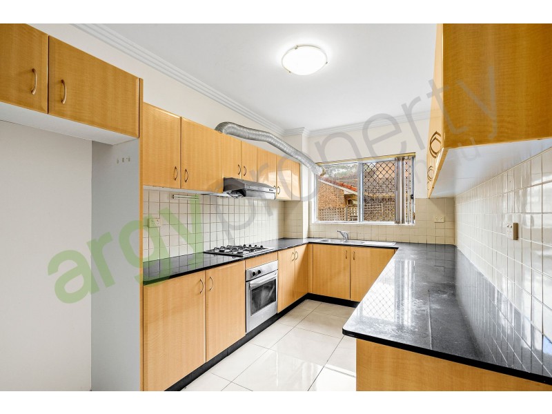 8/42 West Street, Hurstville NSW 2220