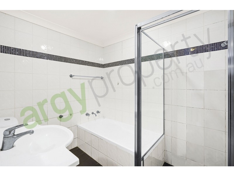 8/42 West Street, Hurstville NSW 2220