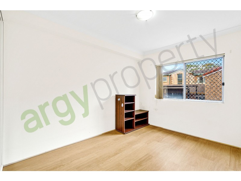 8/42 West Street, Hurstville NSW 2220