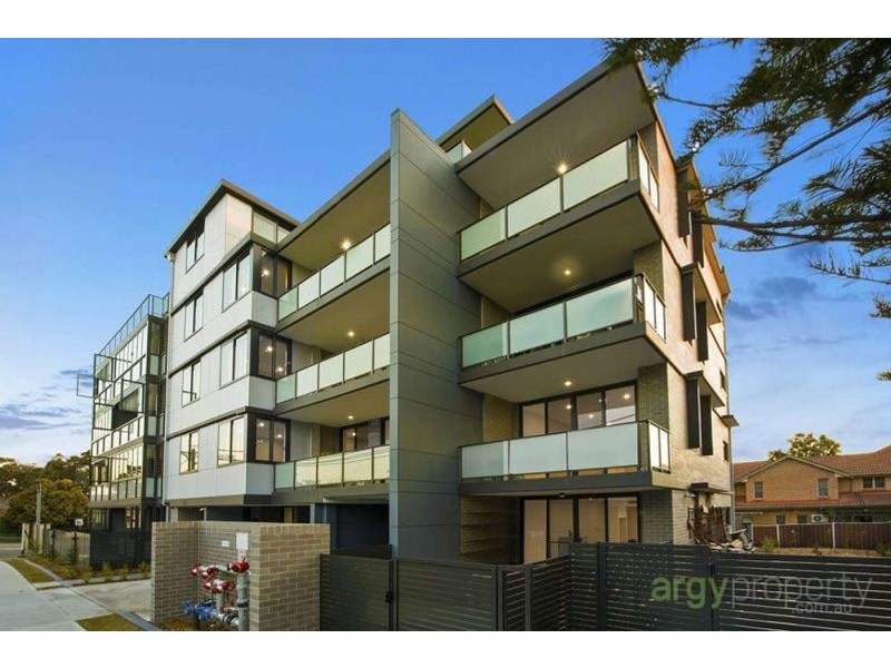 303/23 Plant Street, Carlton NSW 2218