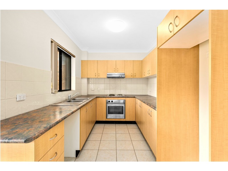 4/86-88 Woniora Road, Hurstville NSW 2220