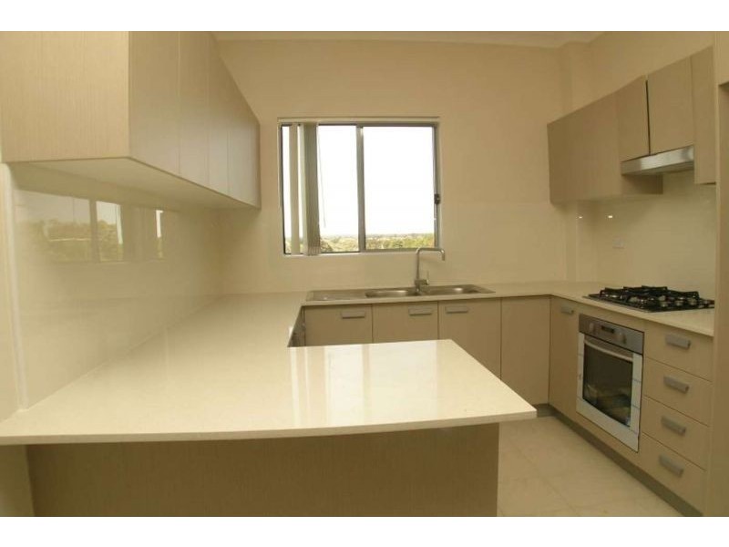 10/74-76 Hampton Court Road, Carlton NSW 2218
