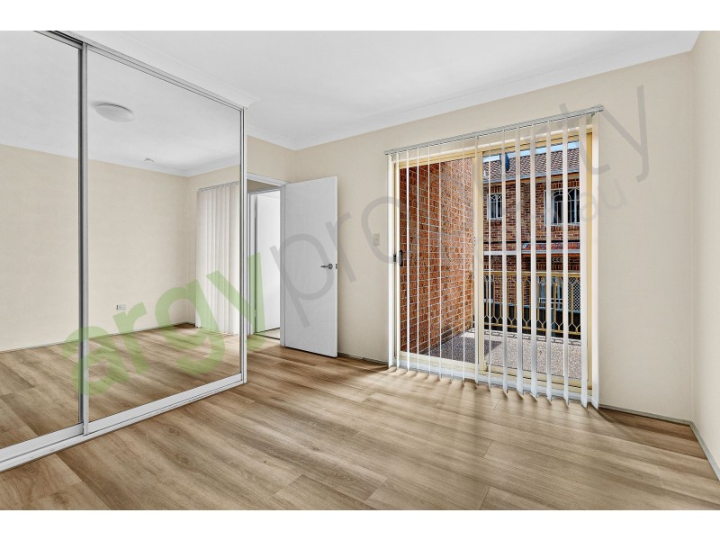 2/59 Hudson Street, Hurstville NSW 2220