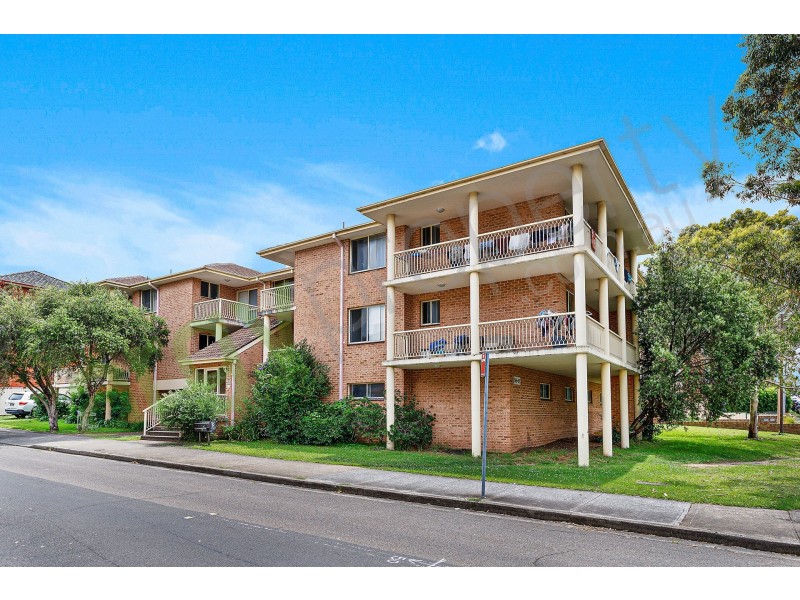 2/59 Hudson Street, Hurstville NSW 2220