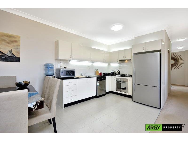 23/13-19 Hogben  Street, Kogarah NSW 2217