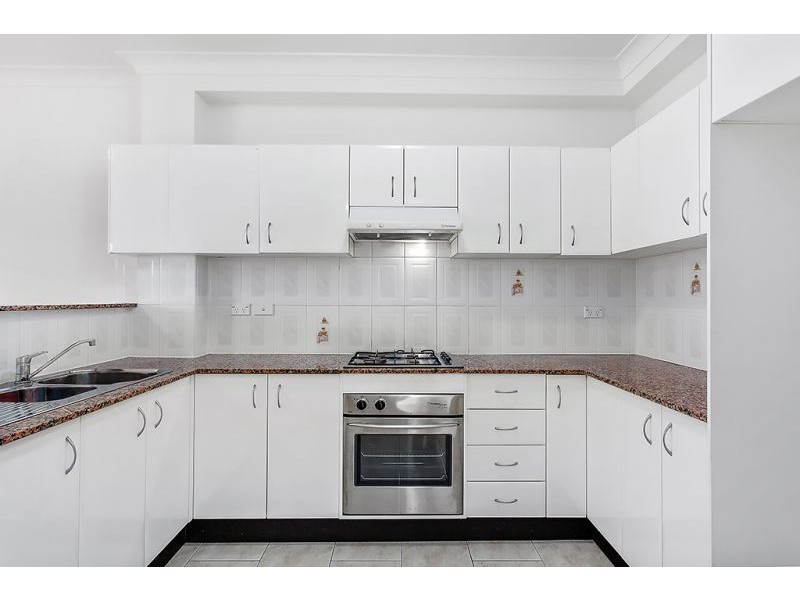 4/2-4 Railway Parade, Kogarah NSW 2217