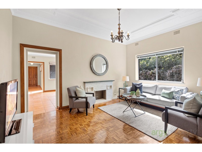 2 Robertson Street, Kogarah NSW 2217