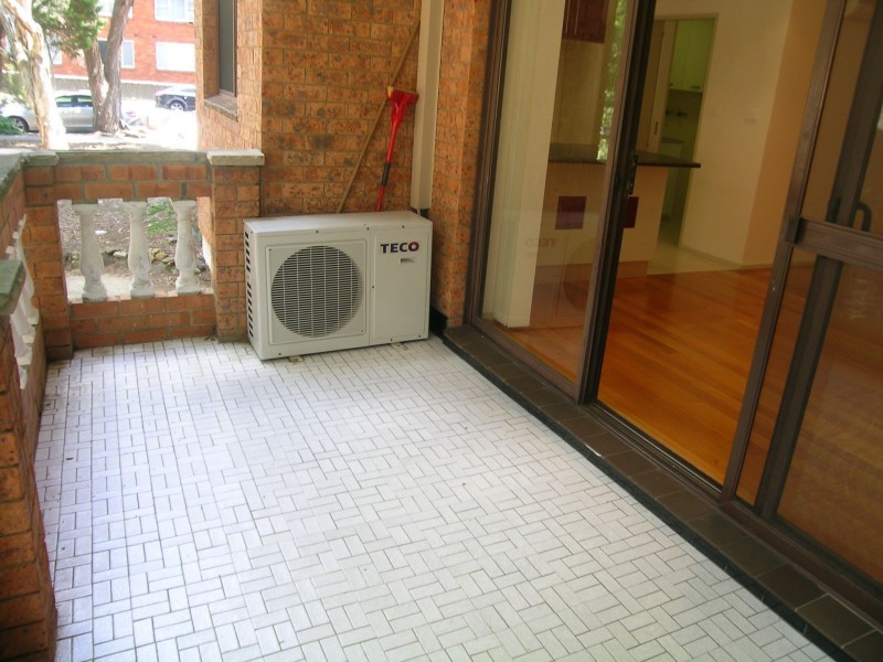 3/56-58 Hampton Court Road, Carlton NSW 2218