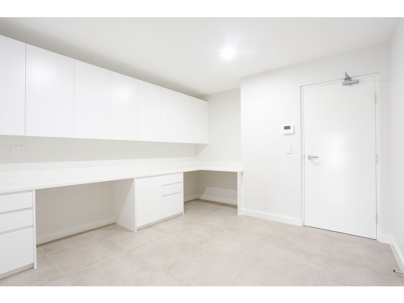 32/18-22 Colless Street, Penrith NSW 2750