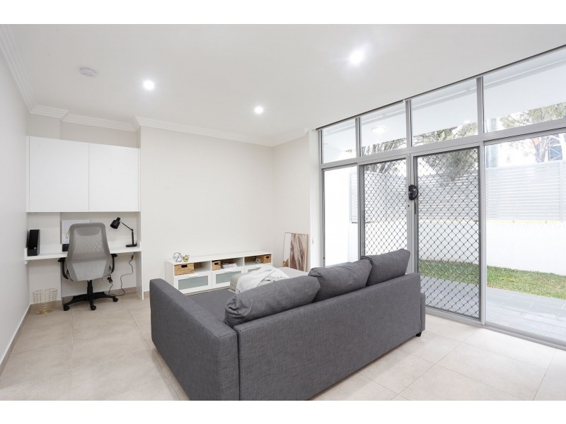 32/18-22 Colless Street, Penrith NSW 2750