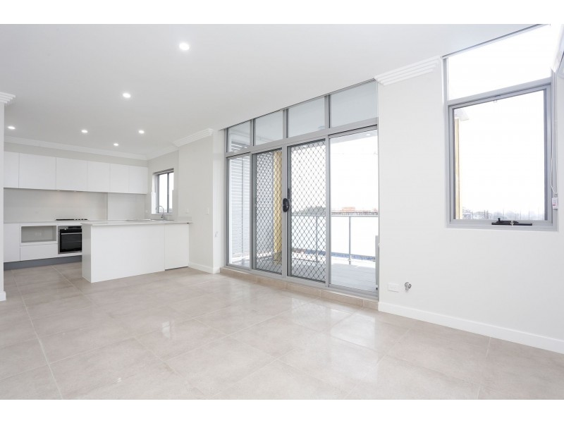 18/18-22 Colless Street, Penrith NSW 2750