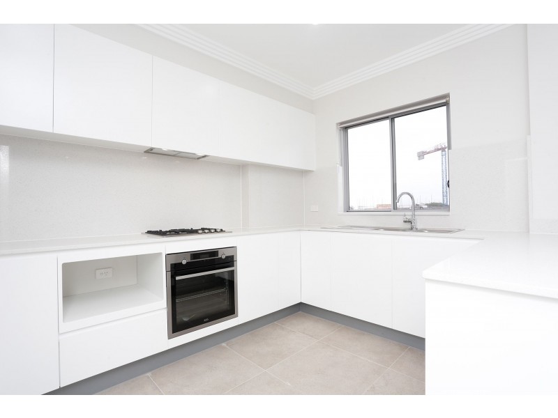 18/18-22 Colless Street, Penrith NSW 2750