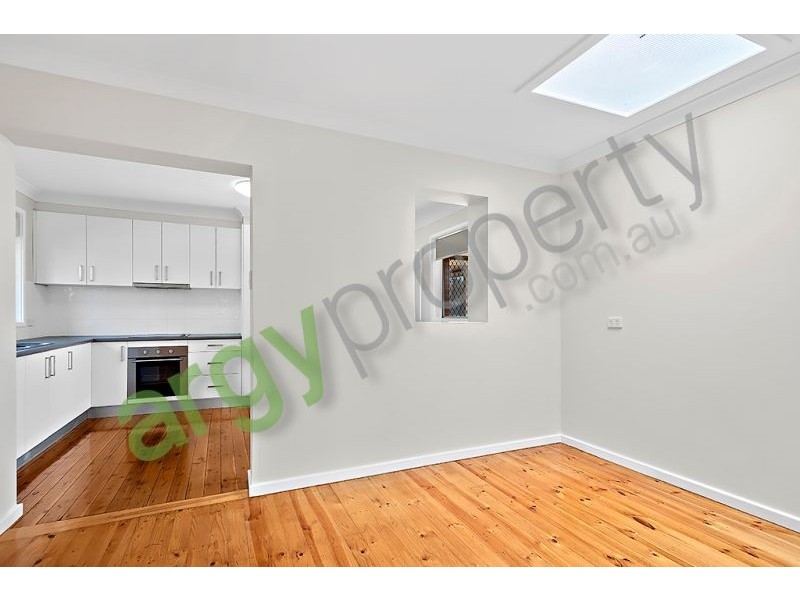 11 Hargrave Street, Leumeah NSW 2560