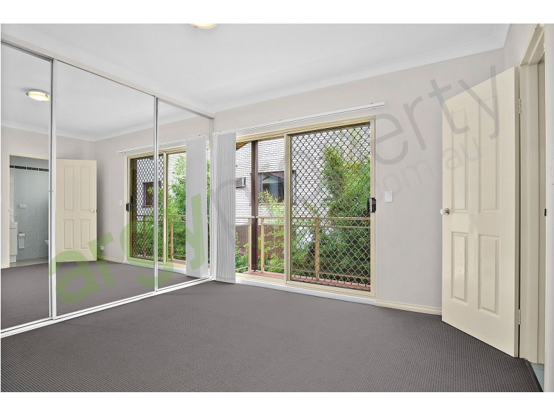 2/3 Rossi Street, South Hurstville NSW 2221