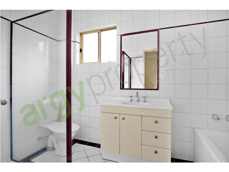 2/3 Rossi Street, South Hurstville NSW 2221