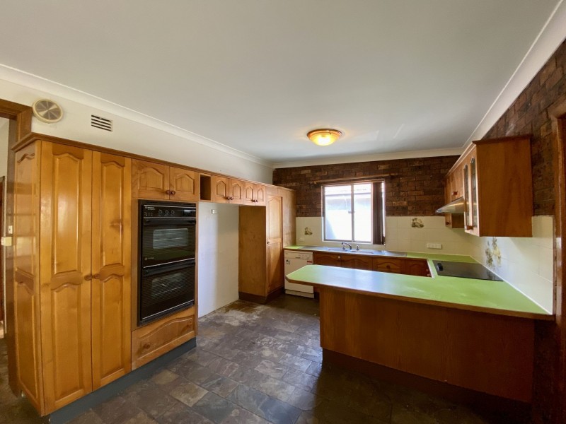 10 Glenfarne Street, Bexley NSW 2207