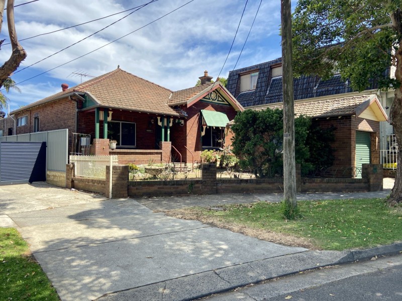 10 Glenfarne Street, Bexley NSW 2207