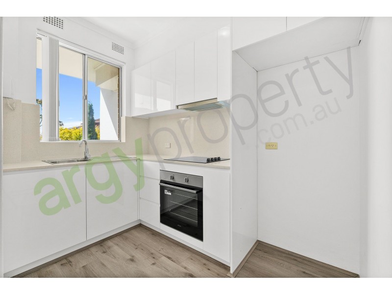 4/32 Guinea Street, Kogarah NSW 2217