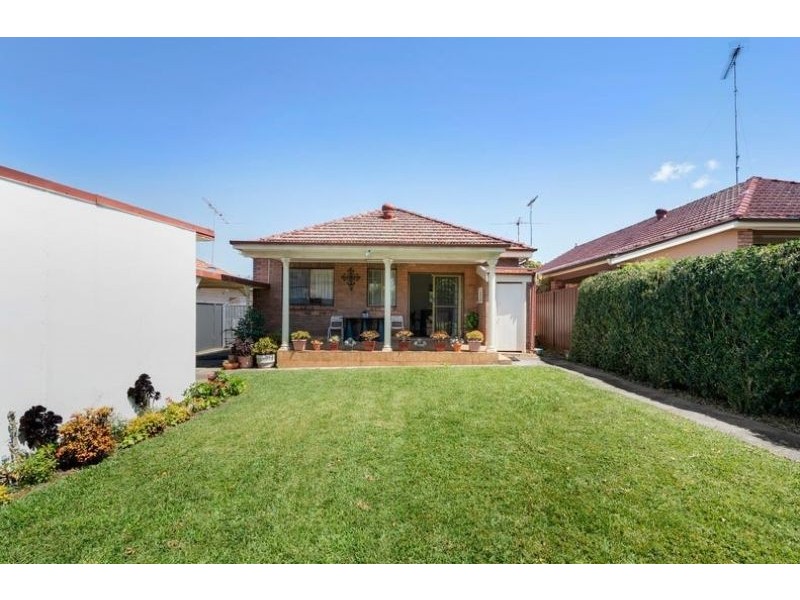 18 Toomevara Street, Kogarah NSW 2217