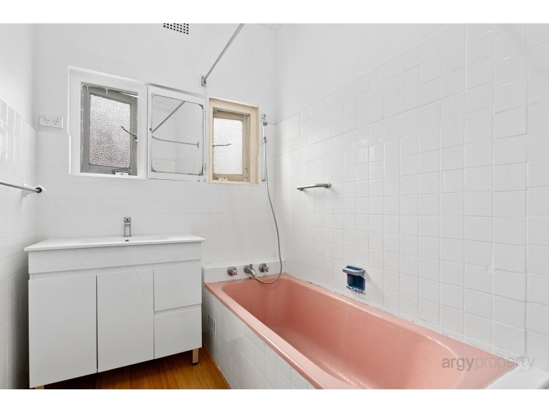 18 Toomevara Street, Kogarah NSW 2217