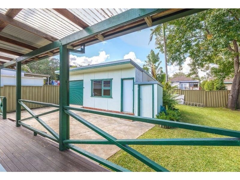 18 Nyinya Avenue, Gymea NSW 2227