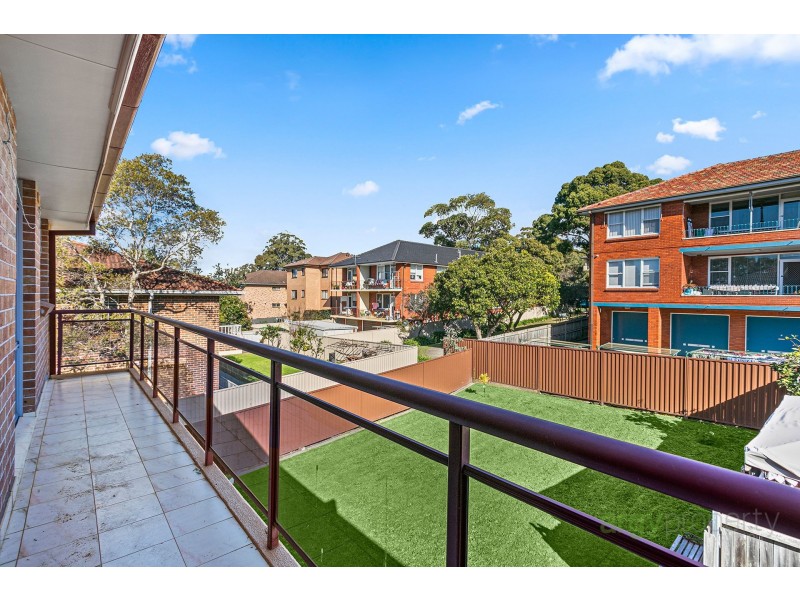 15/1-7 Carnarvon Street, Carlton NSW 2218
