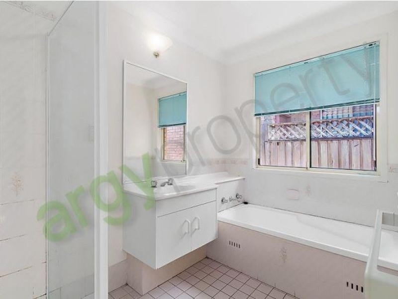 1 Mayman Row, Menai NSW 2234