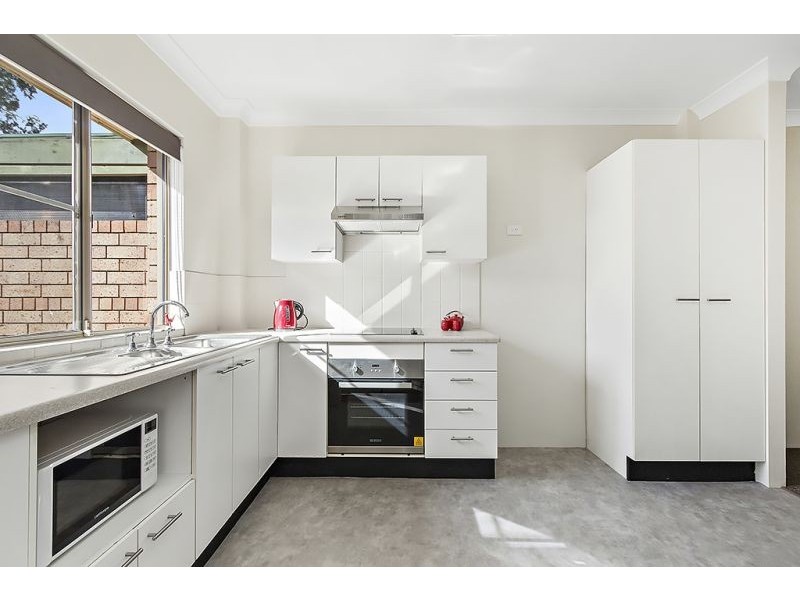 8/73 Bellingara Road, Miranda NSW 2228