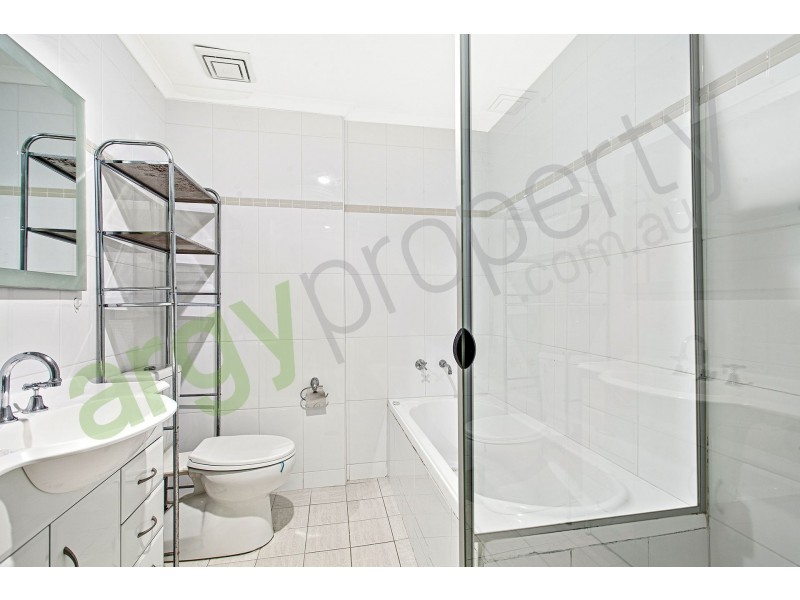 4/13-19 Hogben Street, Kogarah NSW 2217