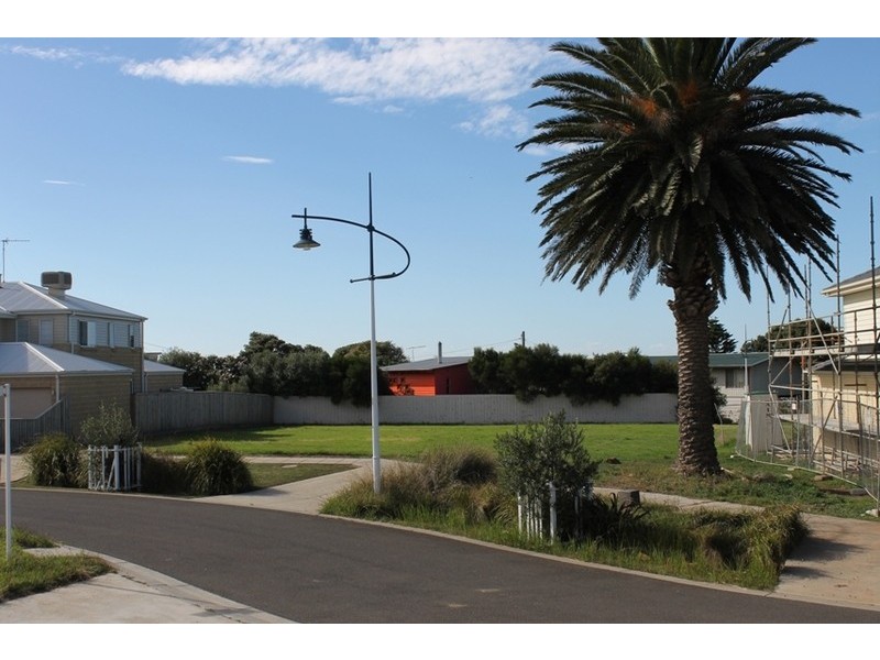 33 Amalfi Way, Indented Head VIC 3223