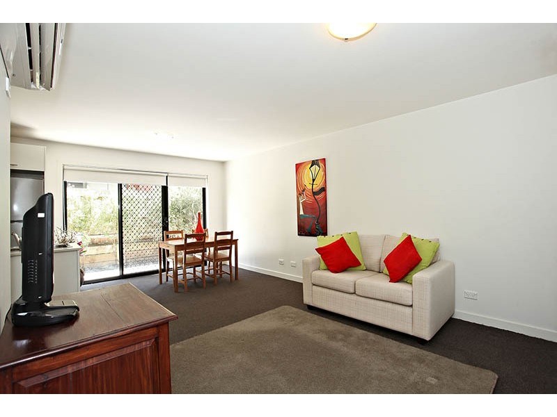 1/13 Logie, Oakleigh VIC 3166