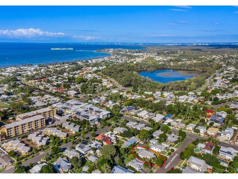 16 Anzac Avenue, Sandgate QLD 4017