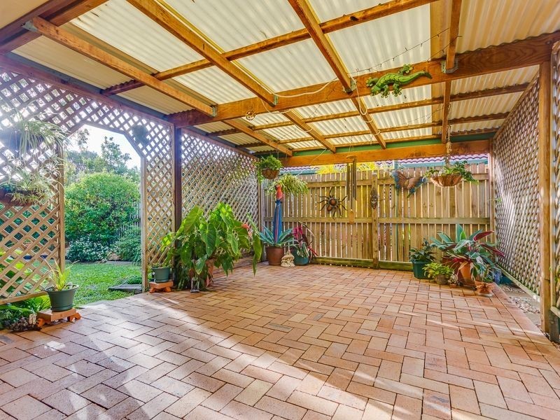 23/24 Sixteenth Avenue, Brighton QLD 4017