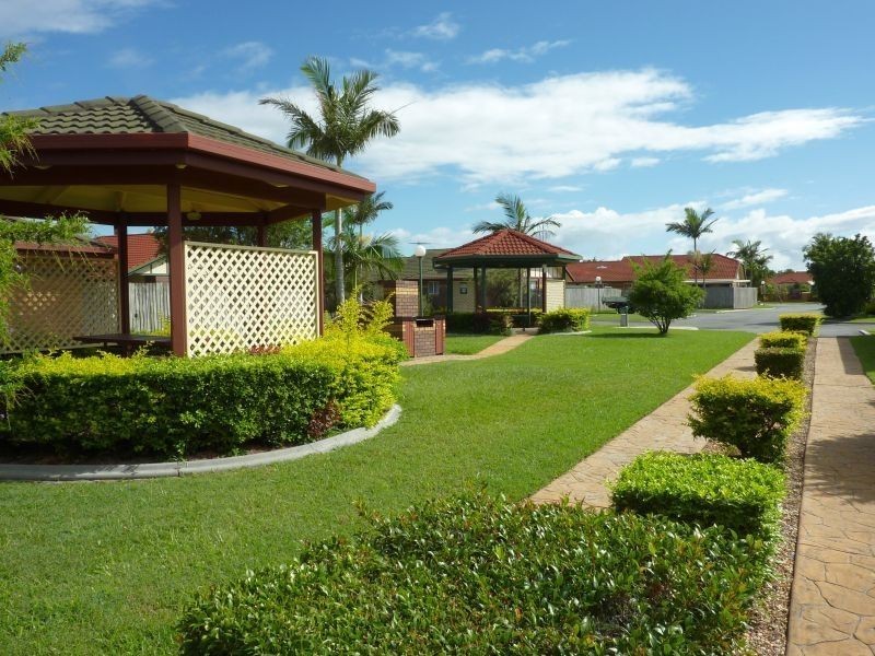 23/24 Sixteenth Avenue, Brighton QLD 4017