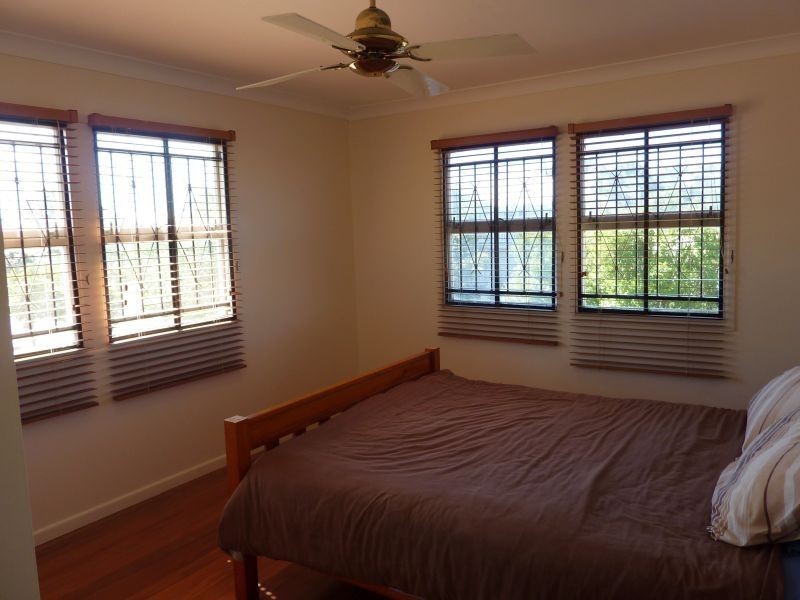 43 Clayton Street, Sandgate QLD 4017