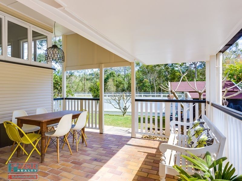 129 Hoskins Street, Sandgate QLD 4017