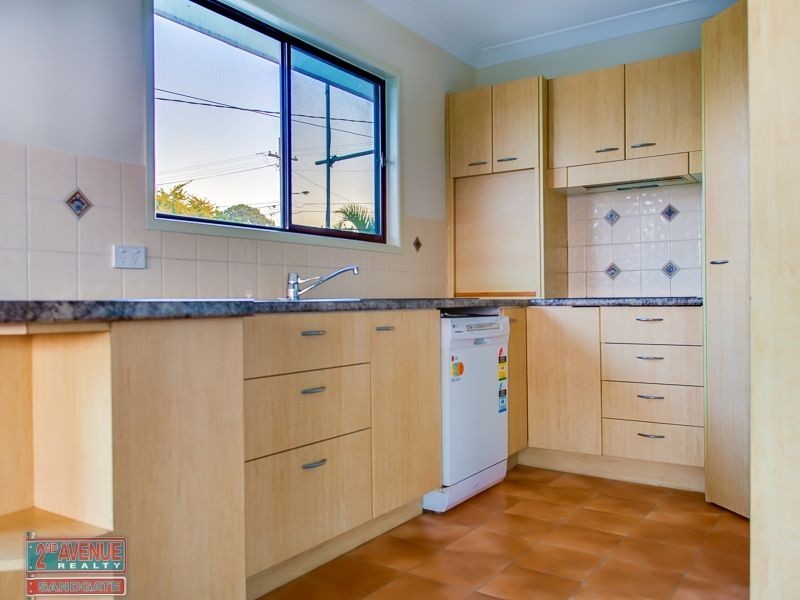 39 Regency Street, Brighton QLD 4017