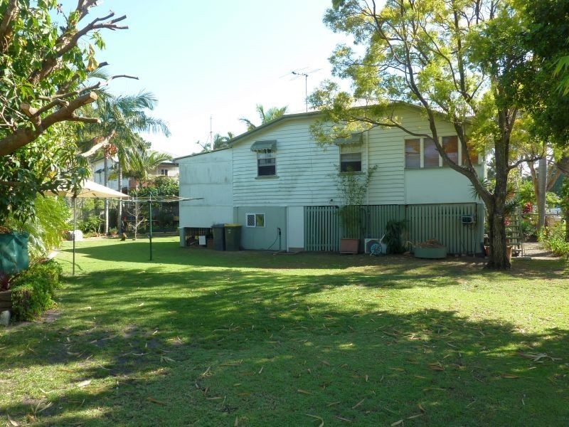 17 Bamford Street, Sandgate QLD 4017