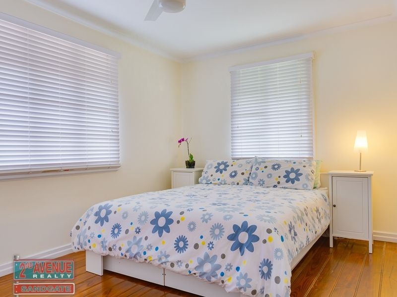 85 Burralong Street, Deagon QLD 4017